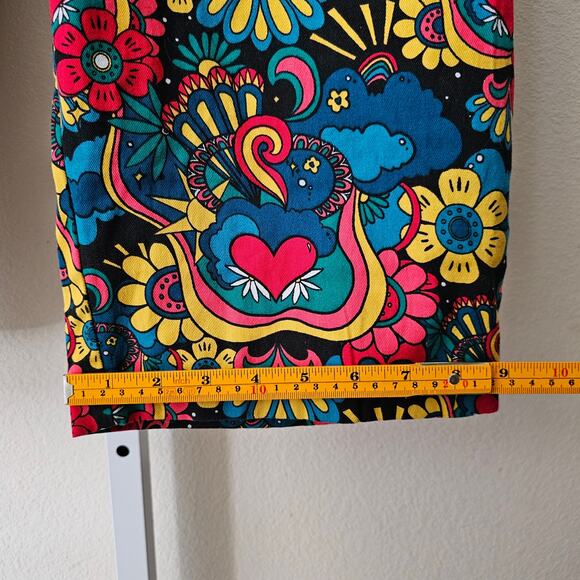 Lucy & Yak Colorful Floral Cropped Pants - Picture 16 of 16